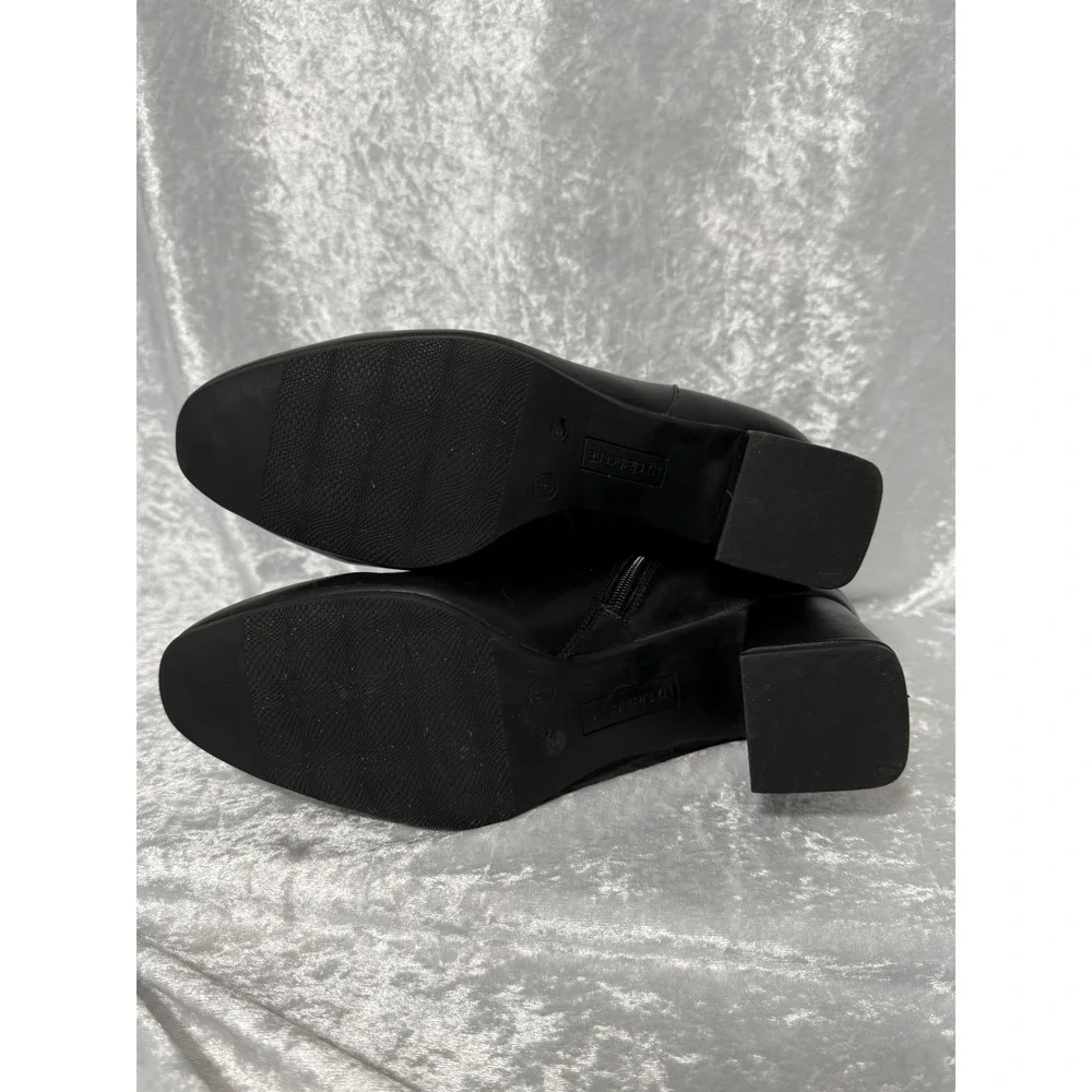 Liz Claiborne Monte Black Faux Leather Gold Hardware Block Heel‎ Ankle Boots 8W